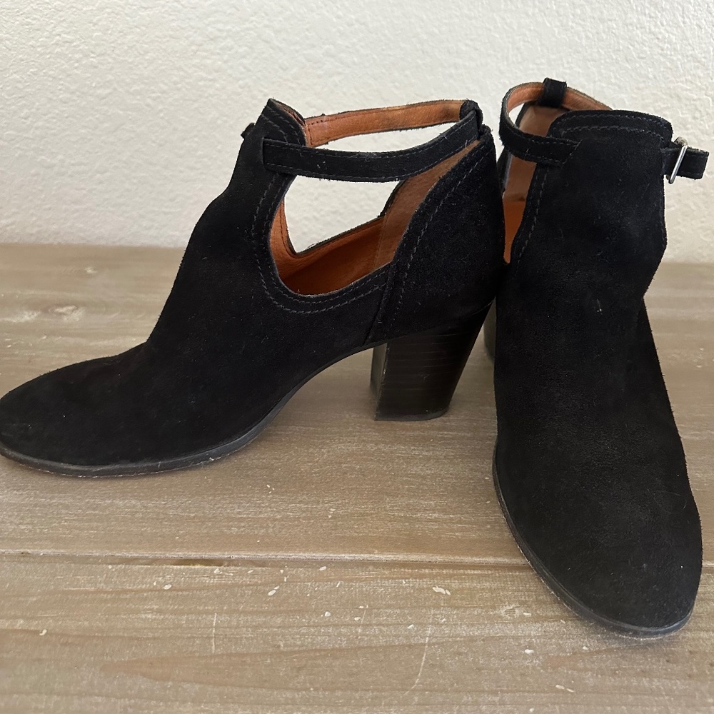 Frye booties